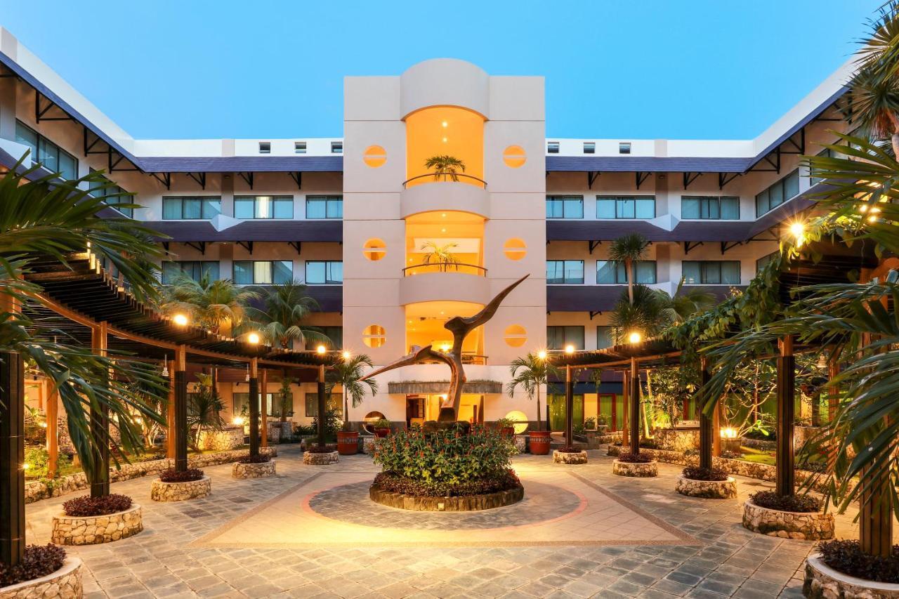 Hotel Ap Premier Batam Nagoya Exterior foto